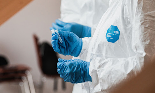 Nitrile Gloves and their uses in healthcare