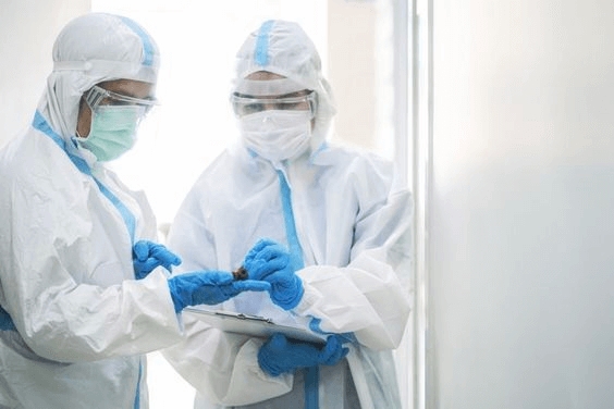 Surgical Gown VS Isolation Gown. What are the Difference Between These  Medical Gowns | Medtecs Business Solutions - World's Leading Manufacturer  of PPE, Medical Textile and Apparel.